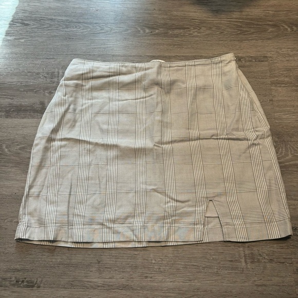 Abercrombie & Fitch Blazer and Skirt Set - Picture 7 of 12